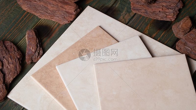 岩板与瓷砖：两种材质的起源与特点